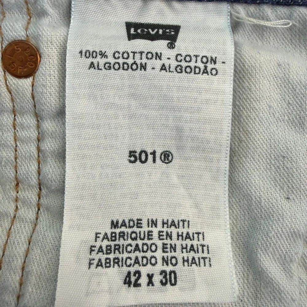 Levis excellent pre